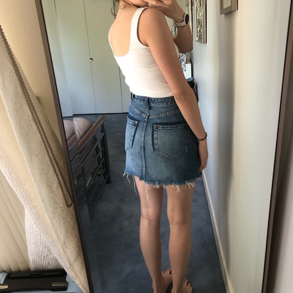 Jean Skirt - Picture 2 of 3